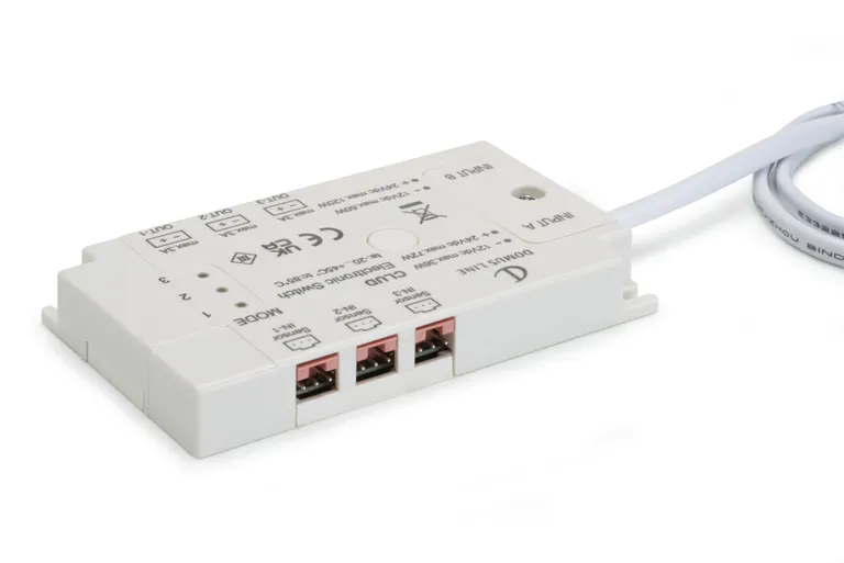 Fordeler Clud 3 Porter 36-72W 12-24V 