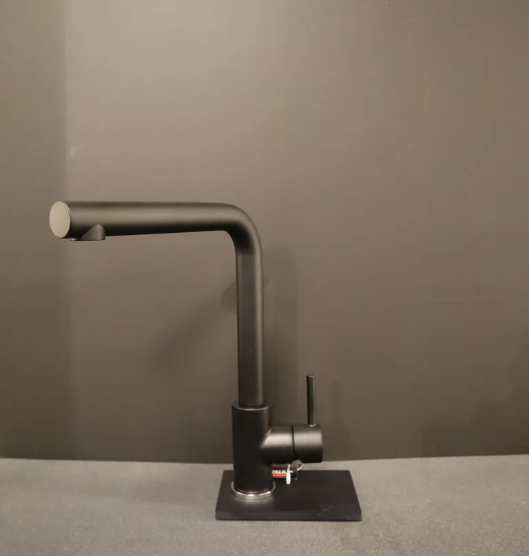 Blandebatteri Crolla Hermione Kjøkken - Flere Farger