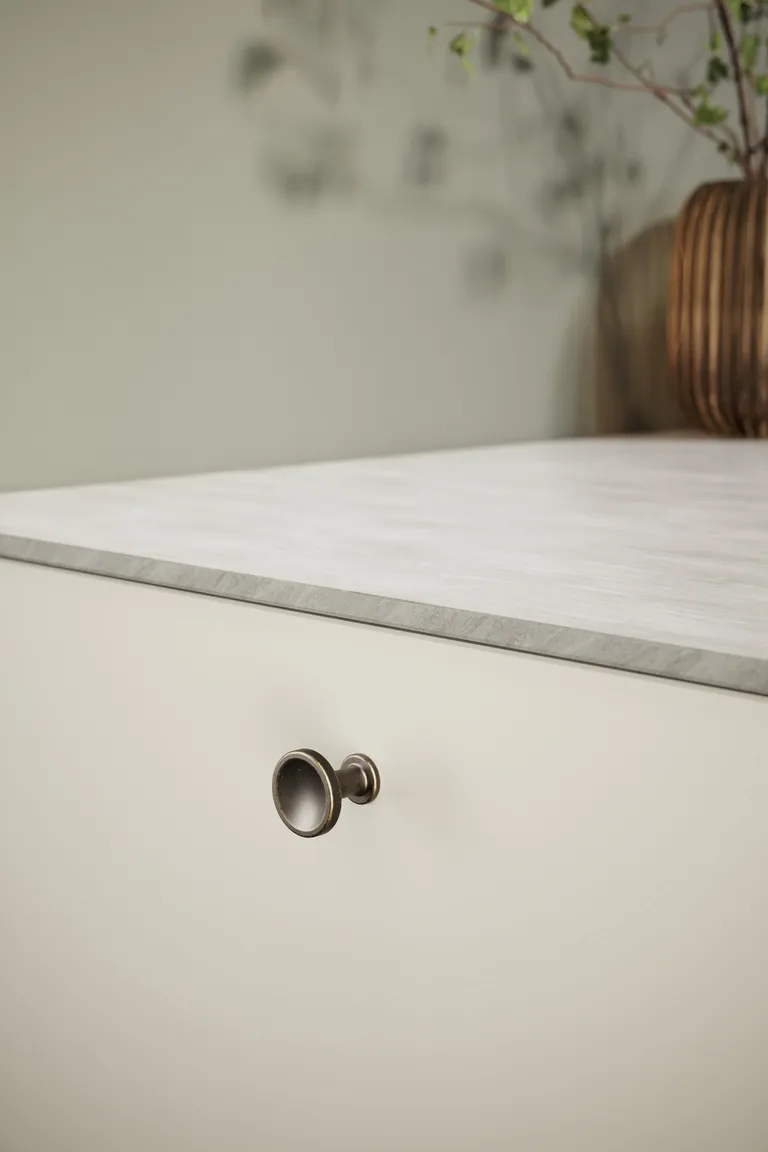 Knott 5551 Furnipart Chateau H30mm Ø30mm - Flere Farger