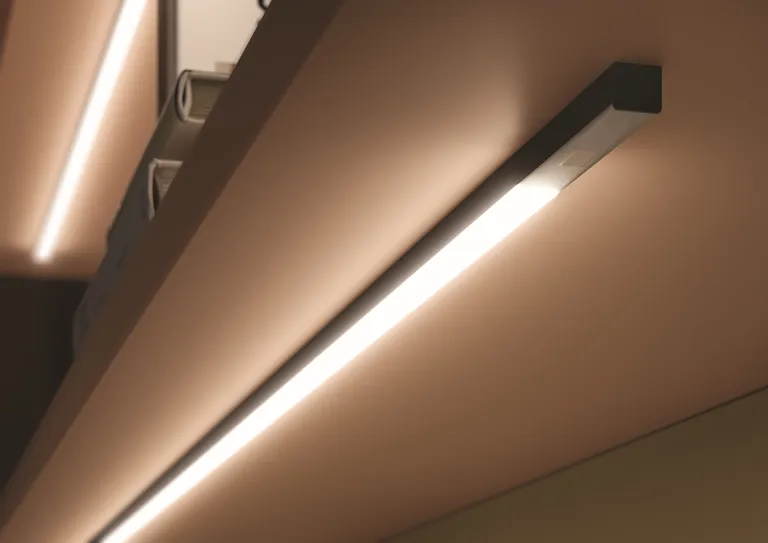 Profillist Nexus 3m D10xB12mm - Flere Farger