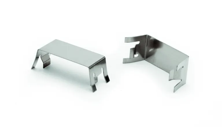 Festefjær Til Ledye & Icy Profil