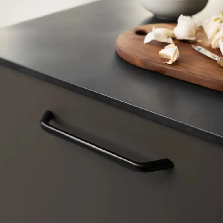 Håndtak 4569 Furnipart Space - Flere Farger